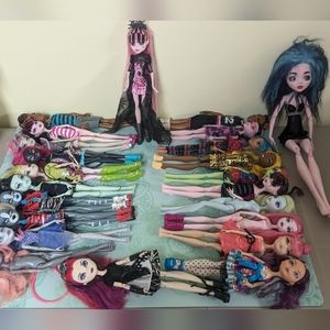 Monster high and ever after high bundle